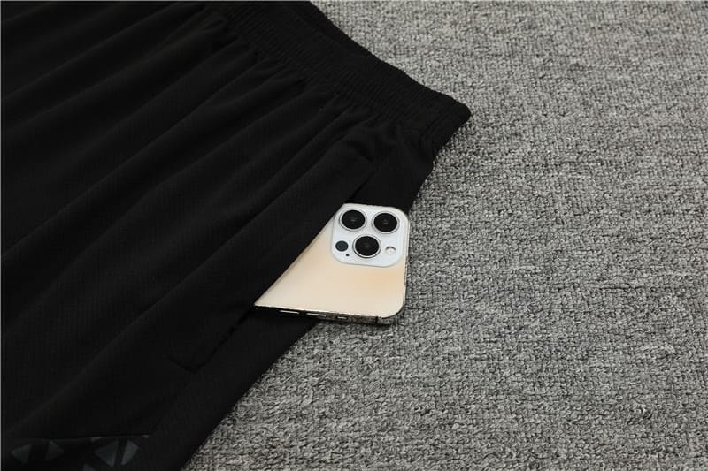 Kit de Treino Borussia 23/24 - Edição Especial