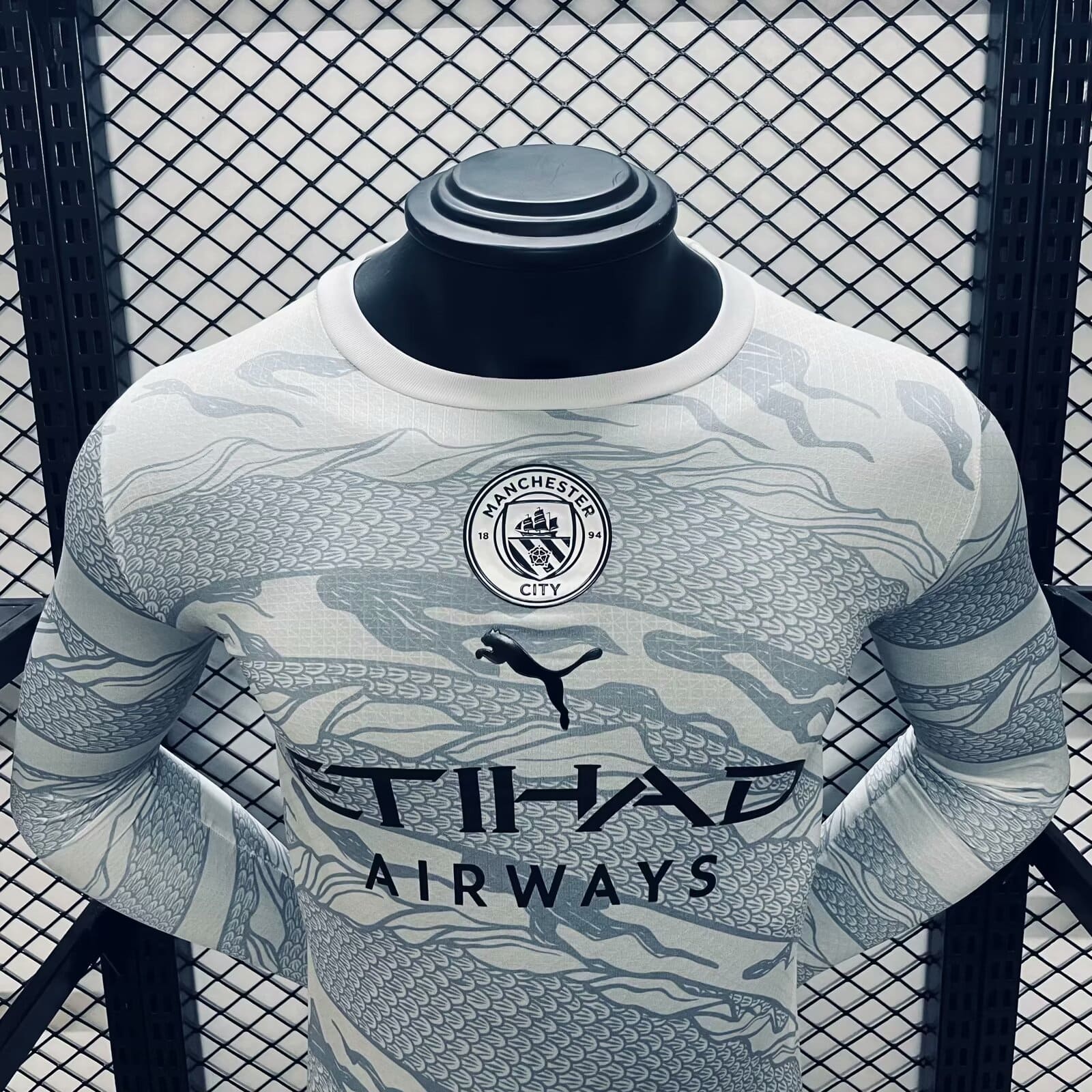 Camisa Mancester City Year Of The Dragon 23/24 - Manga Longa Versão Jogador