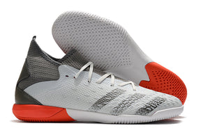 Chuteira Adidas Predator Freak 3 - Futsal