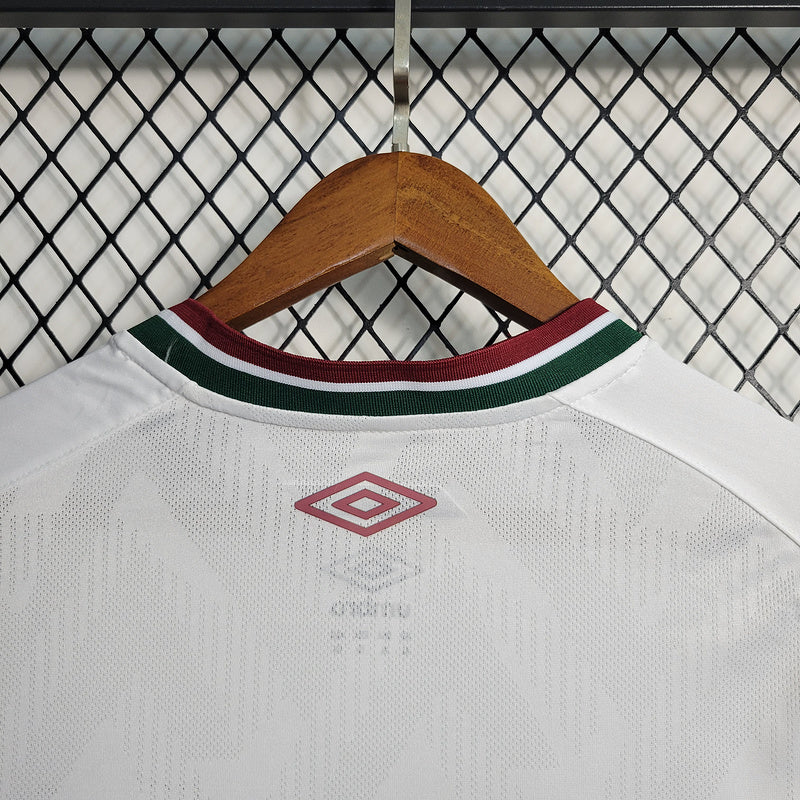 Fluminense 21-22 away