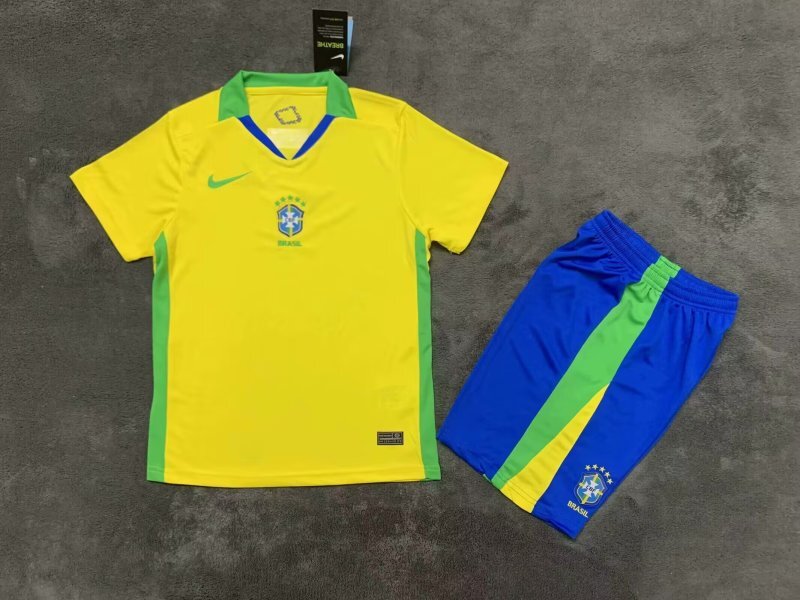 Conjunto Infantil Brasil - Home 25-26