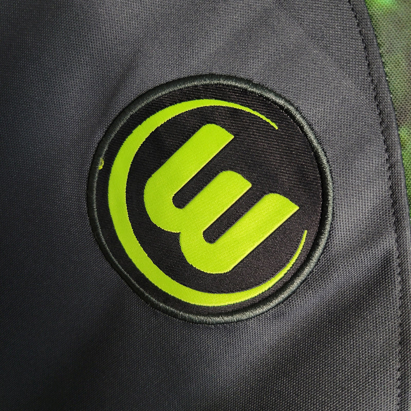 Wolfsburg 23-24 away