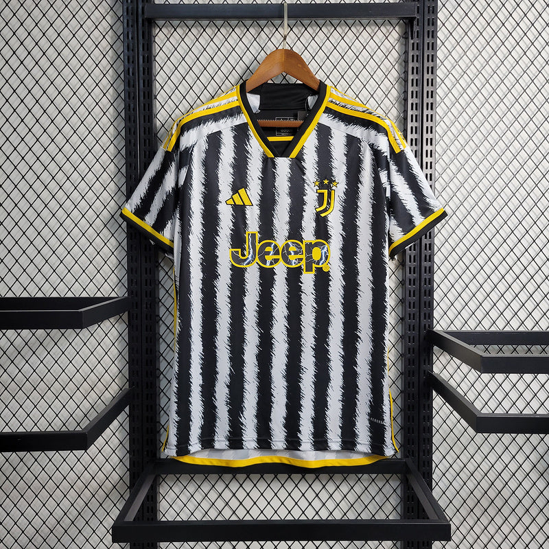 Juventus 23-24 home