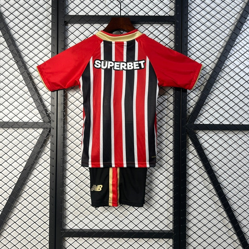 Conjunto Infantil São Paulo II - 25/26