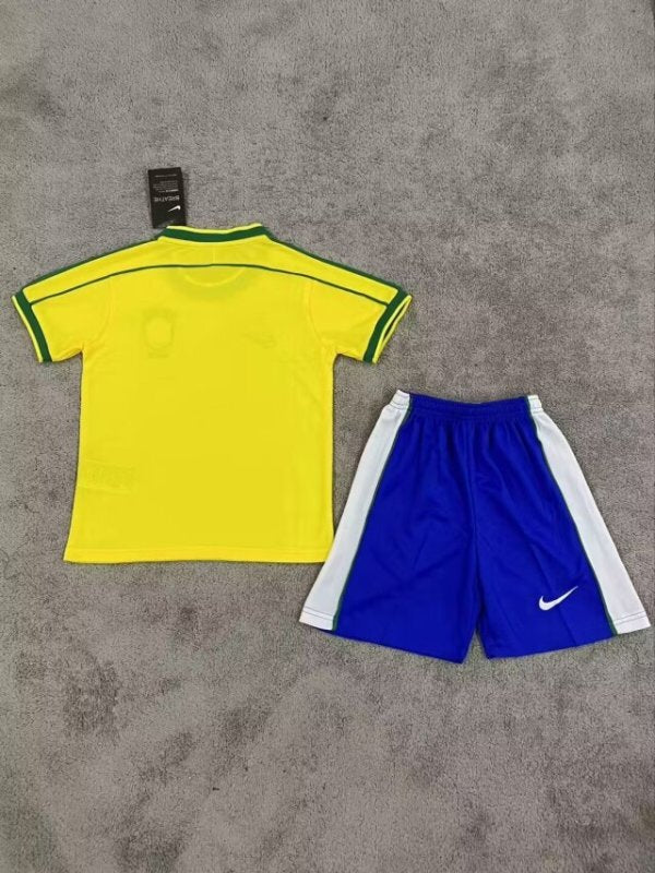 Conjunto Infantil Brasil - RETRO Home 1998