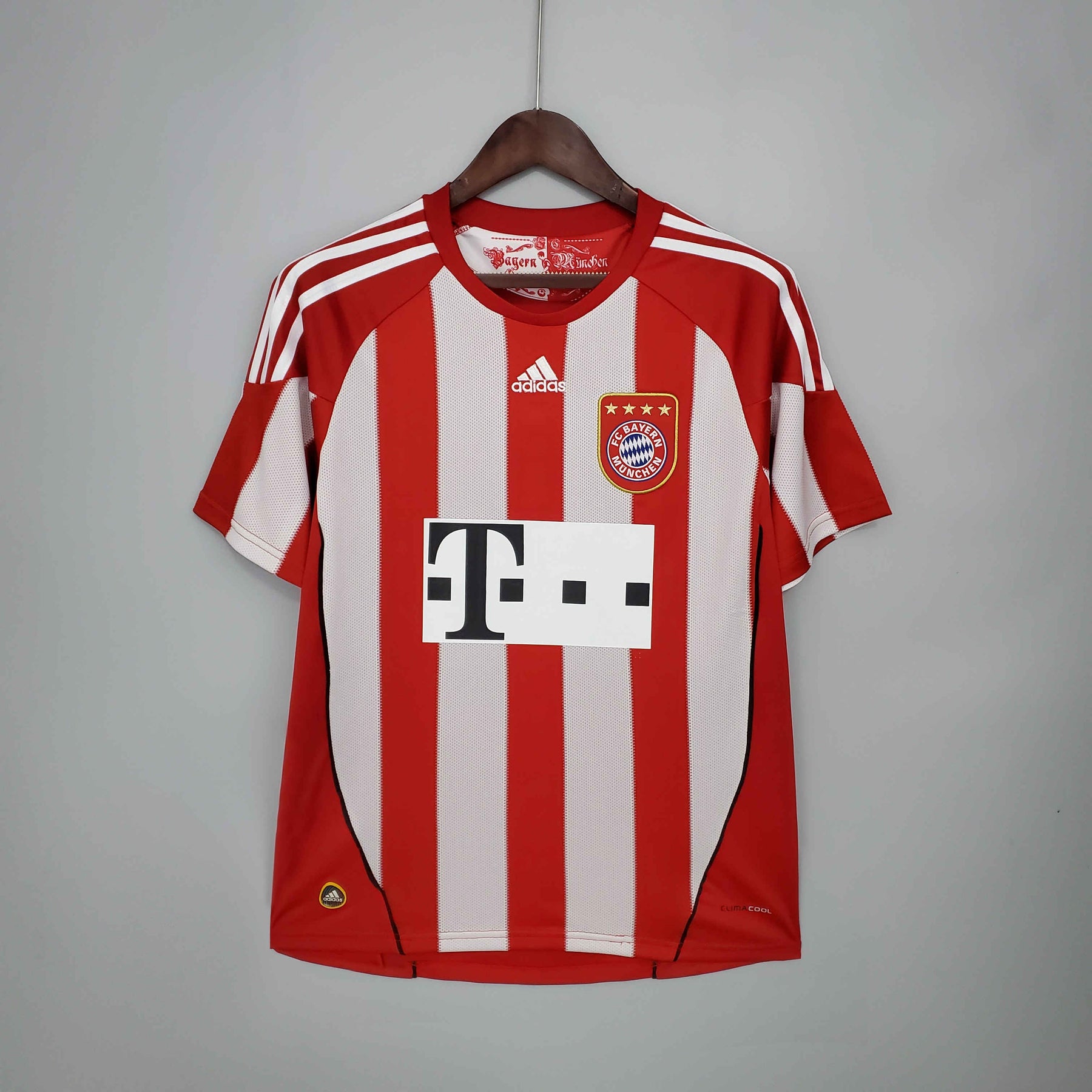 Camisa Bayern de Munique versão retrô 98/99