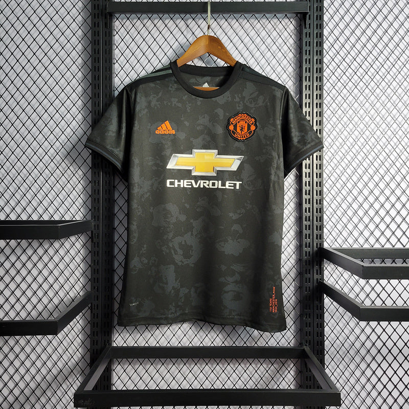 Manchester United 19-20 away